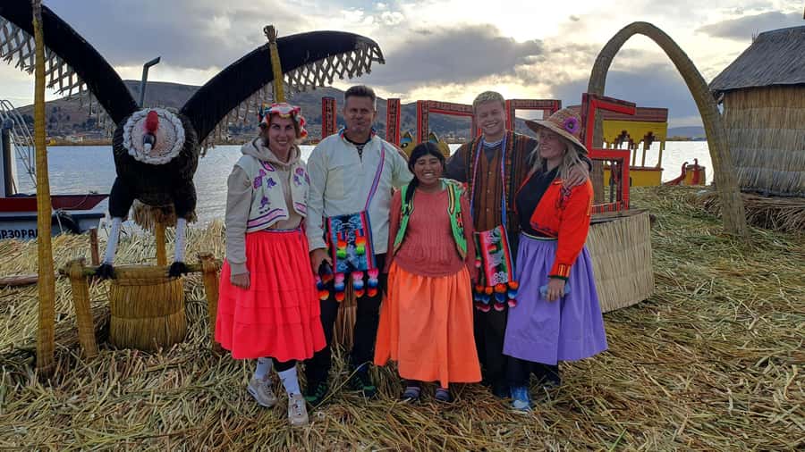From Puno: 3-Hour Uros Floating Islands Tour - Practical details for a smoother visit