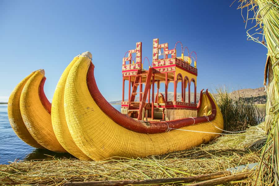 From Puno: Uros, Amantaní & Taquile Islands 2-Day Tour - Uros and the totora islands