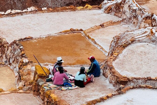 From the Sacred Valley Chinchero, Maras, Moray and Ollantaytambo - Mihai and Rodrigo make the schedule easier