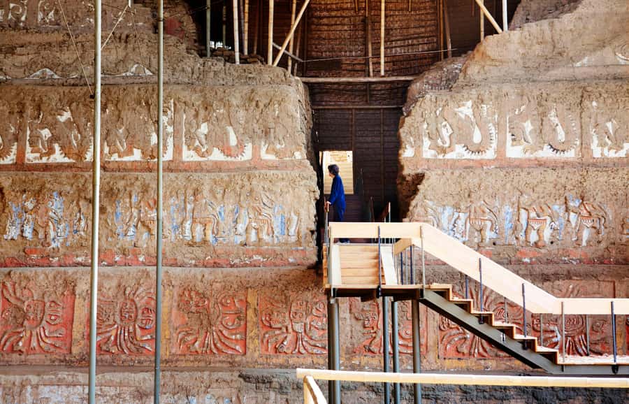 From Trujillo: Temple of the Moon and Sun and Chan Chan - Key points to know before booking