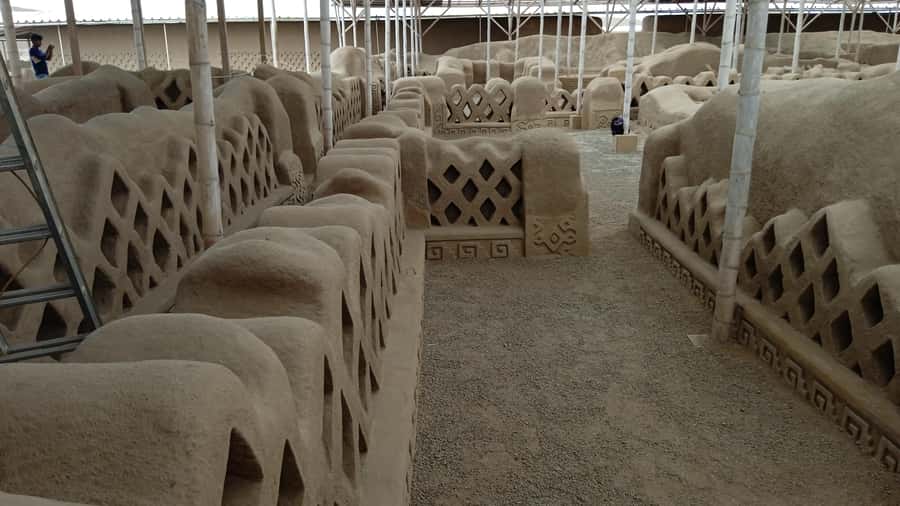 From Trujillo: Temple of the Moon and Sun and Chan Chan - How the guide can shape the whole experience