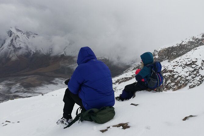 Full day Climbing tour to Chachani Volcano 6075 m (min. 2 people) - Key points at a glance