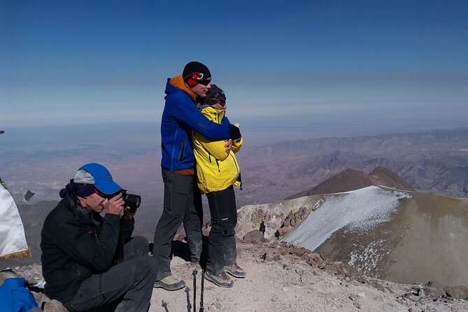 Full day Climbing tour to Chachani Volcano 6075 m (min. 2 people) - The first 3.5 kilometers through volcanic ground