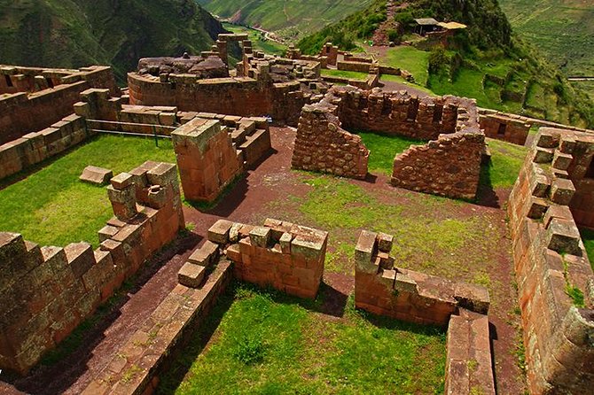 Full day excursion in the Sacred Valley, Pisac, Ollantaytambo from Cusco City - Urubamba lunch, a welcome pause at midday