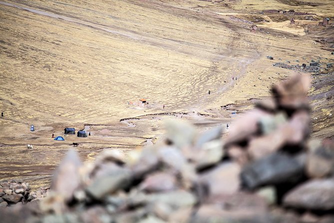 Full-Day Hike to The Rainbow Mountain, Vinicunca - The 2-hour-40-minute walk to Vinicunca