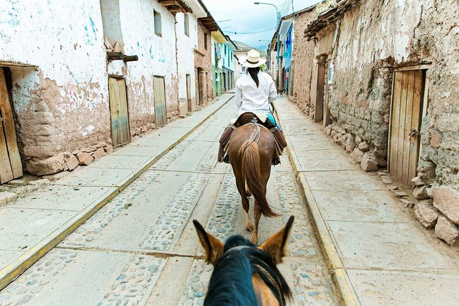 Full Day Horseback Riding Tour to Maras and Moray - The guide and horses make the difference