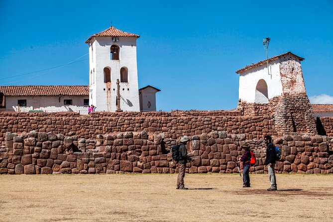 Full-Day Private tour: Chinchero, Maras, Moray, Ollantaytambo, Pisac Market - The guide and private vehicle make the difference