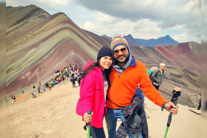 Full Day Rainbow Mountain Tour - The return walk and lunch in Cusipata