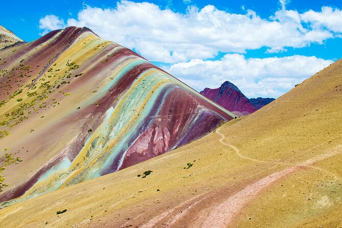 Full Day - Rainbow Mountain tour - Group Service - What to pack for 4,300 meters