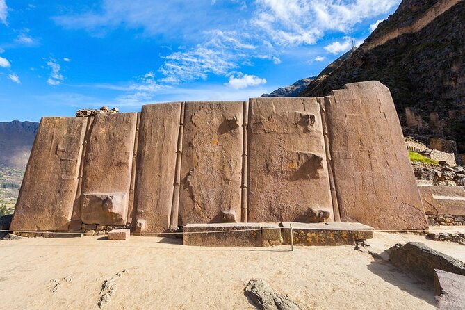FULL DAY SACRED VALLEY TOUR (Just for your family) - Chinchero: Inca Foundations and Living Weaving