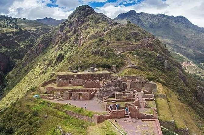 Full-Day Tour in the Sacred Valley with Lunch - Pisac, where the market meets the ruins