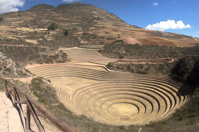 Full-Day Tour of Moray Salinas de Maras and The Sacred Valley from Cusco - 7:00 am pickup and the road to Chinchero