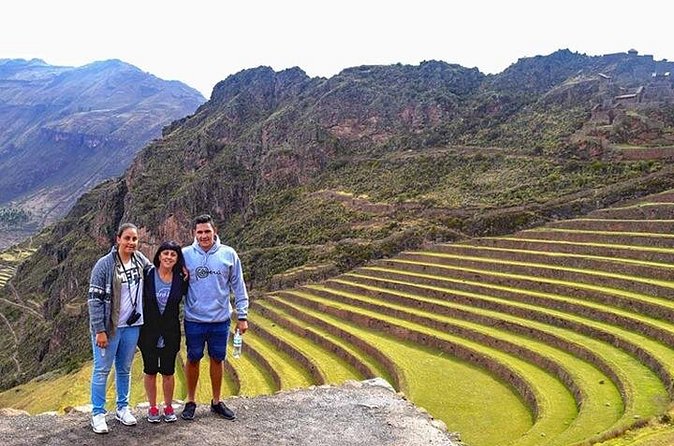 Full day tour of Sacsayhuaman,Q’enQo, Puka Pukara, and Sacred Valley Tour - Ollantaytambo: a living town beside an Inca stronghold