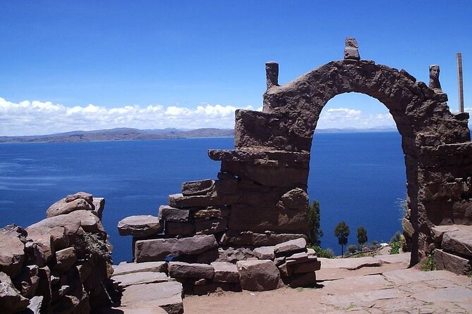 Full-Day Tour of Uros, Taquile and Sillustani from Puno - Sillustani and the chullpas beside Lake Umayo