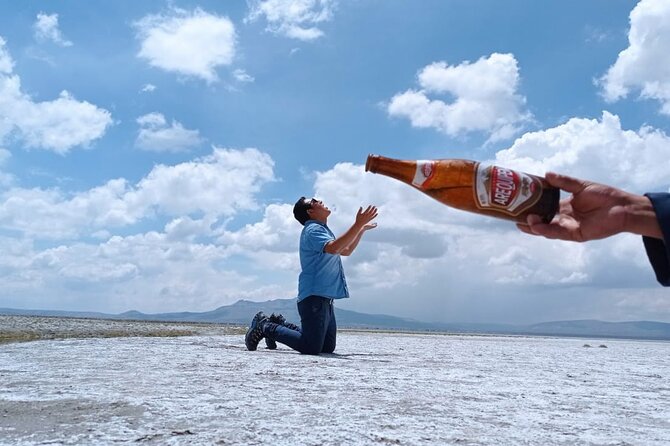 Full Day Tour To The Salt Lake Salinas in Arequipa - Mini Volcán de Logén and the hot springs