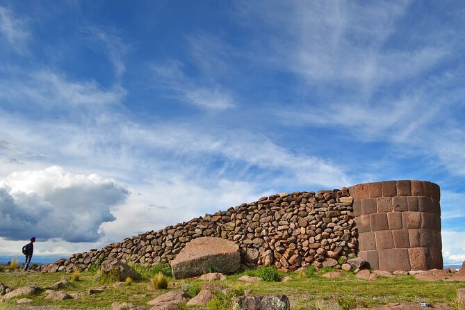 Half Day Tour to Sillustani from Puno - Walking among the Sillustani chullpas