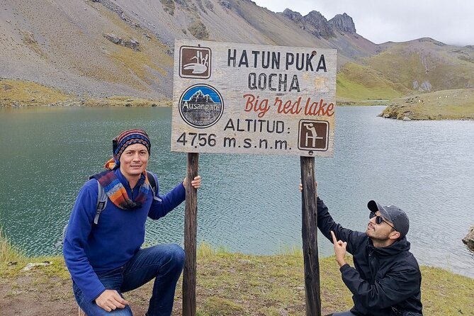 Hike 7 lagoons of Ausangate - Service, safety, and the small-group setup