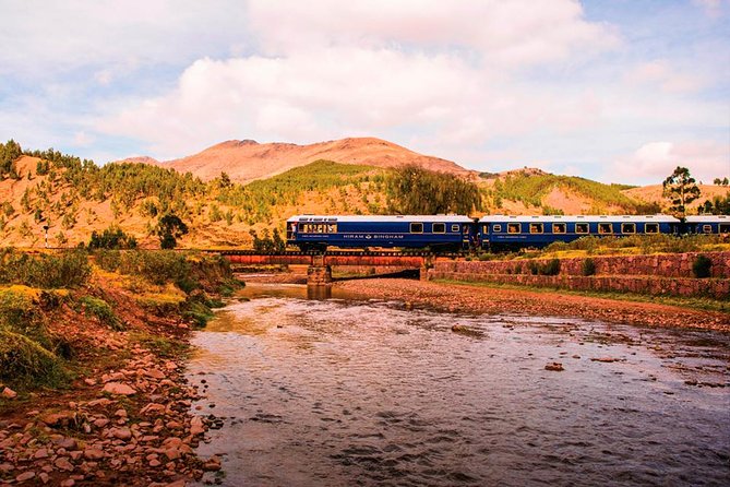 Hiram Bingham Round Trip Luxury Train to Machu Picchu - Walking Through Machu Picchu With a Guide