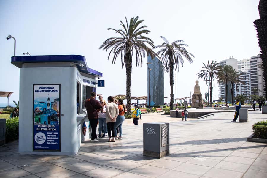 Hop on - Hop Bus in Miraflores - Key points to know before boarding