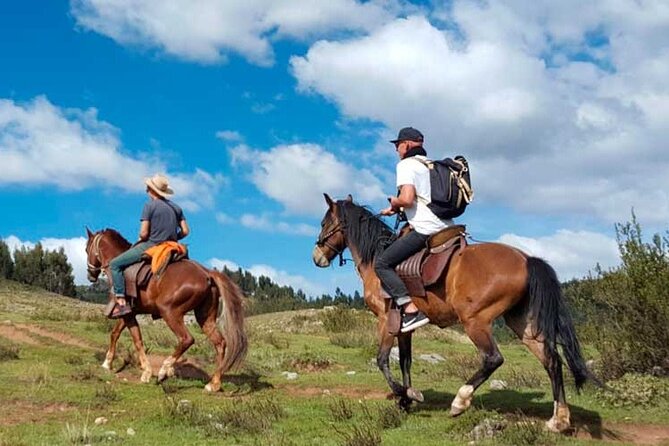Horseback riding around Sacsayhuaman, Cusco - Pickup, timing, and the first part of the morning