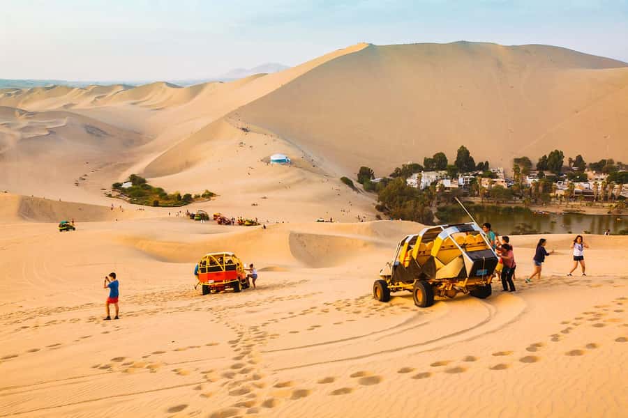 Huacachina: Buggy en las Dunas al Atardecer y Sandboarding - Key points to know before booking