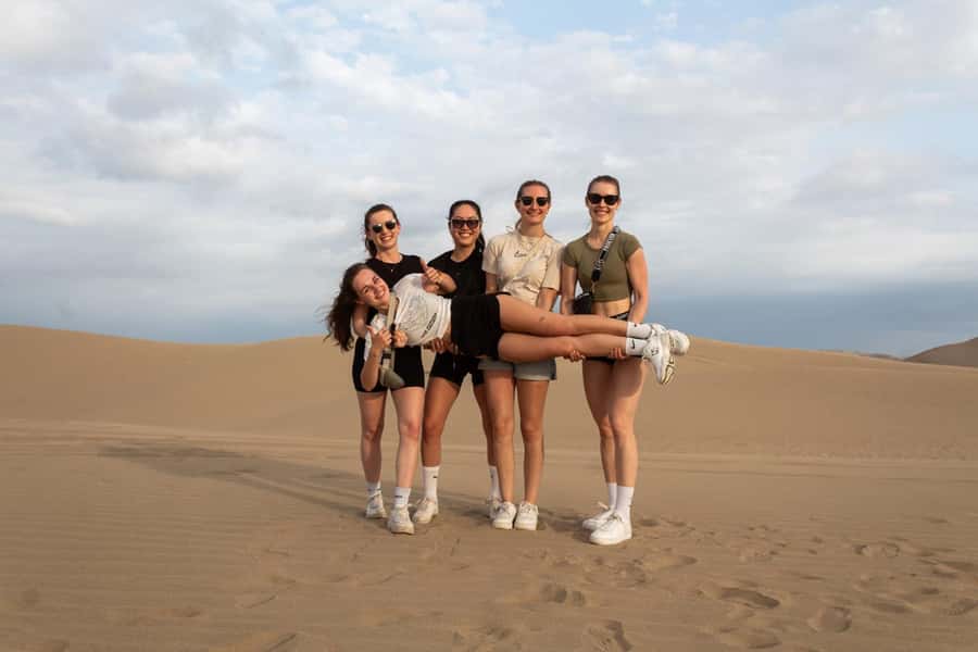 Huacachina: Sandboarding and 4x4 Desert Adventure - How long the activity really takes