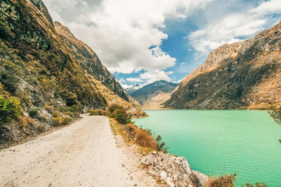 Huaraz: 3-hour Trek to Laguna 69 with Optional Lunch - Who should choose this hike?