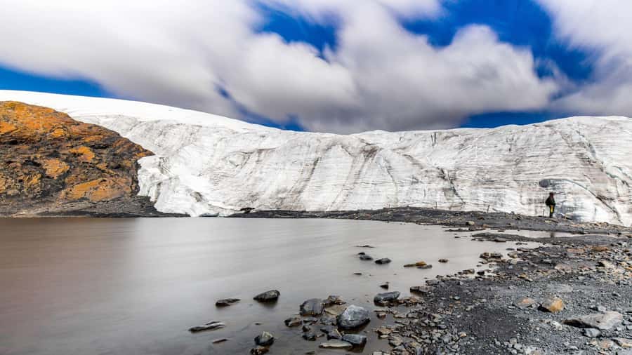 Huaraz-Excursion to the Pastoruri Snows and Puyas Raymondi - From Huaraz to the high Cordillera Blanca