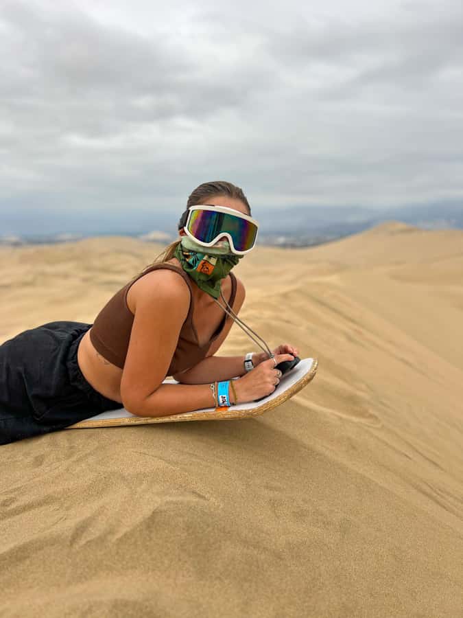 Ica/Huacachina: Crazy buggy in the dunes at sunset + sand sled - The 15-minute safety briefing matters