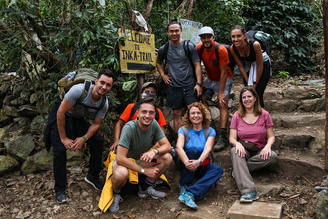 Inca Jungle Tour to Machu Picchu 4D - 3N Standard - A rural evening with coffee and achiote