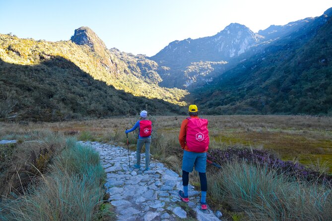 Inca Trail 4-Day 3-Night Trek to Machu Picchu with Expert Guides - Guide support and safety planning