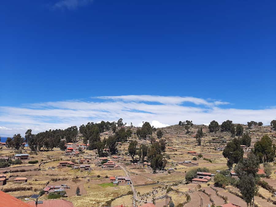 LAKE TITICACA 2-DAY EXCURSION: UROS AMANTANI AND TAQUILE + 3 MEALS - Uros: a floating village with a paid extra