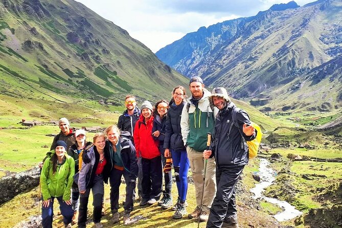 Lares Trek to Machu Picchu 4 days with Panoramic Train - Day 3: From highland fields to the Sacred Valley