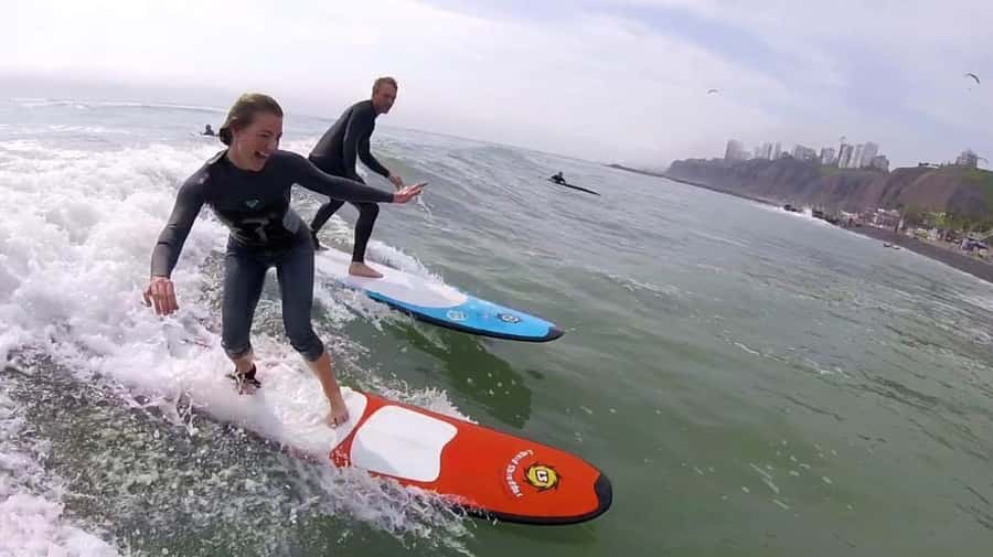 Lima: 2-Hour Surf Lesson in Miraflores - What to Bring to Makaha Beach