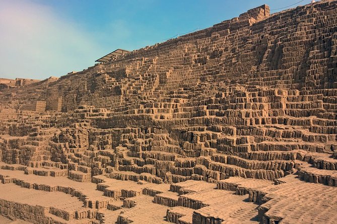 Lima Bike Tour Miraflores - Barranco + Huaca Pucllana! - Barranco, street art, and the Bridge of Sighs