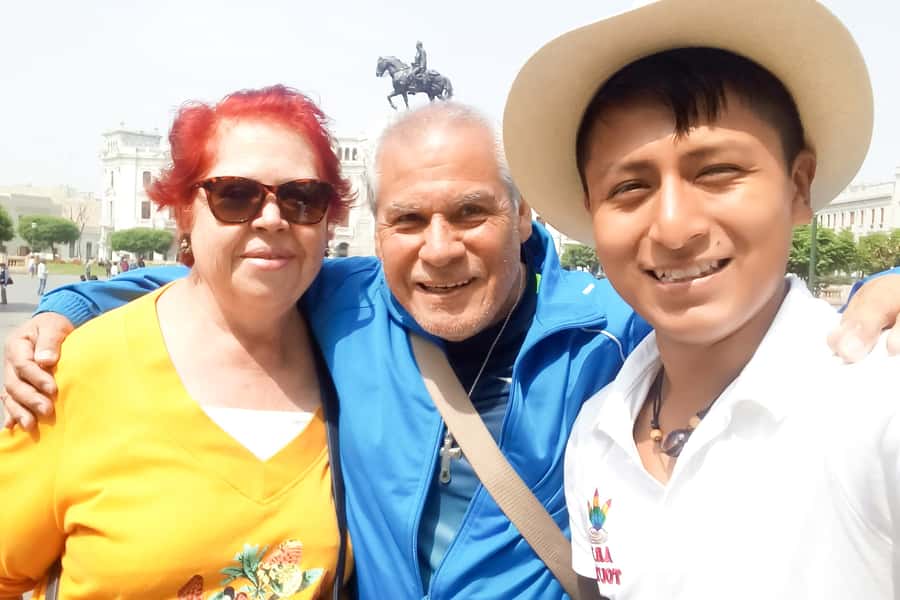 Lima: City Highlights Small Group Tour - San Martín Square and the republican city