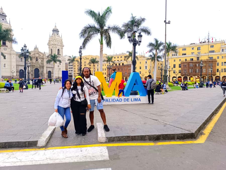 Lima: City Highlights Walking Tour & Catacombs - How the transport affects the experience