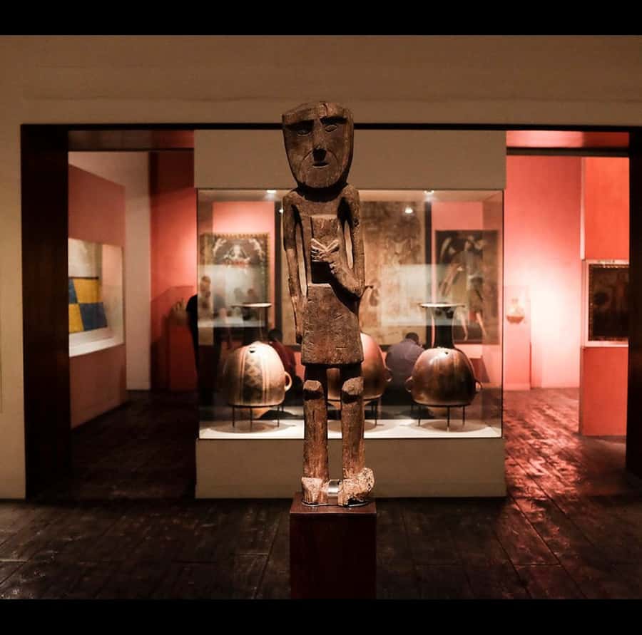 Lima city tour: Larco Museum and Huaca Pucllana - Private transportation makes a real difference in Lima