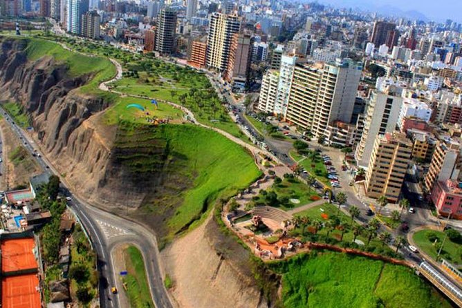 Lima Coastal Bike Tour to Morro Solar & Jesus Statue Viewpoint - Barranco’s murals, beach, and slower rhythm