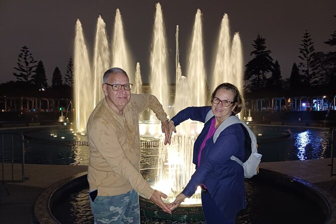 Lima Evening Tour: Magic Water Circuit & Fountain Show - A local finish with pisco sour