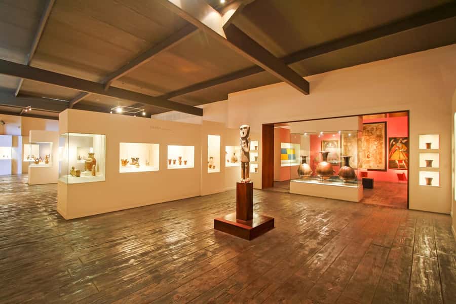 Lima: Half-Day Colonial Lima and Larco Museum Tour - Leaving Miraflores, San Isidro, or Barranco