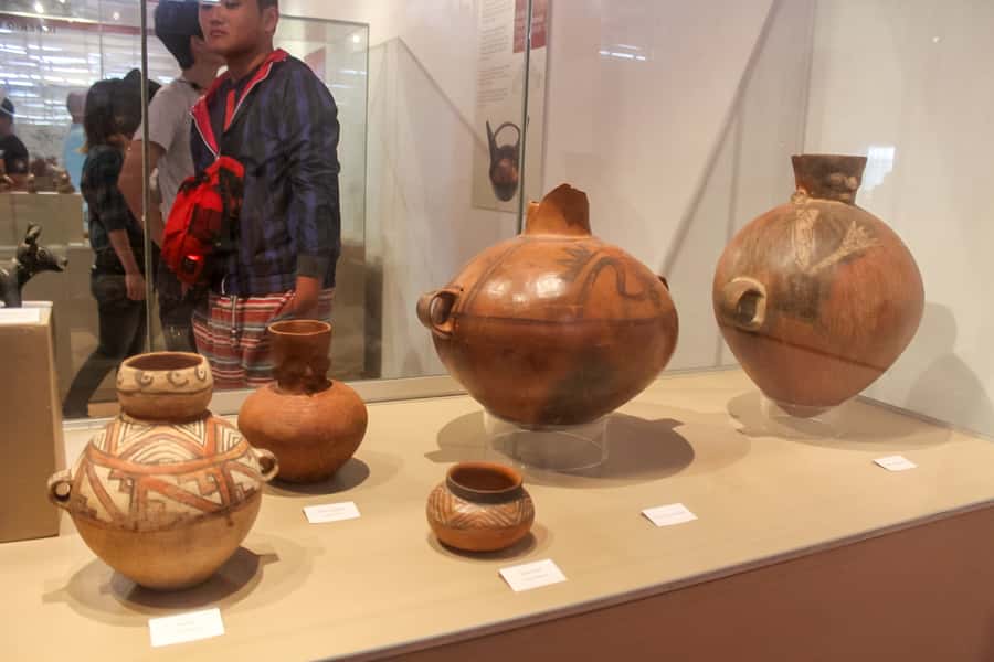 Lima:Half-Day Pachacamac, Barranco & Chorrillos Private Tour - What the $75 price includes