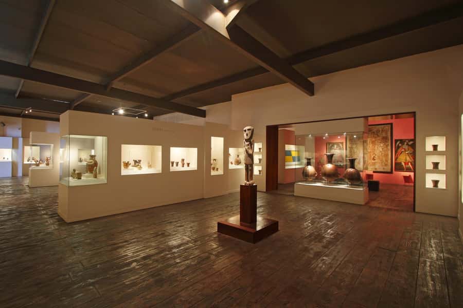 Lima: Half-Day Private Lima City Tour and Larco Museum - The Main Square and Lima Cathedral