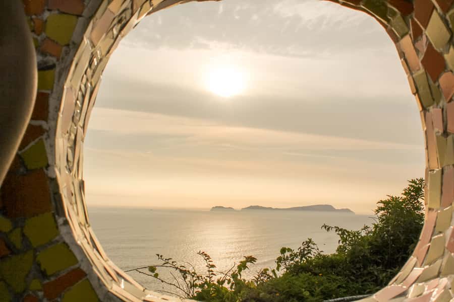 Lima: Historic Downtown, Miraflores & Catacombs Private Tour - What the $75 price includes