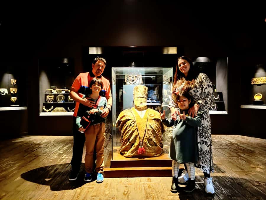 Lima: Larco Museum Entry Ticket & Guided Tour with Pickup - Why the Larco Museum is worth your Lima afternoon
