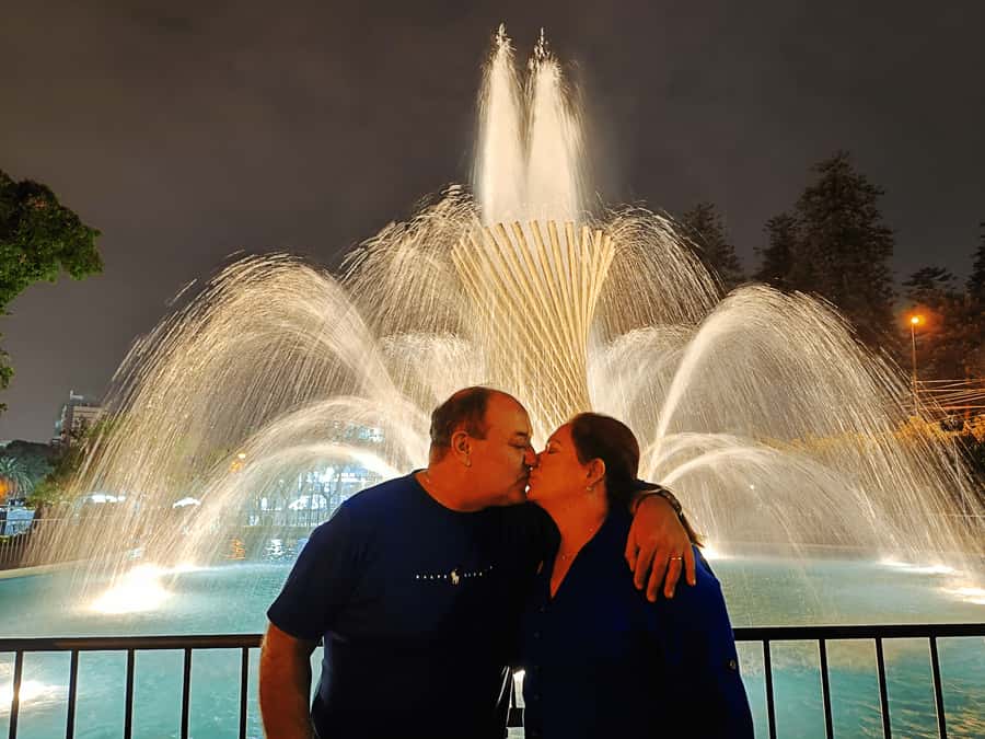 Lima: Magic Water Circuit Light Show Tour - English, Spanish, and the small-group advantage
