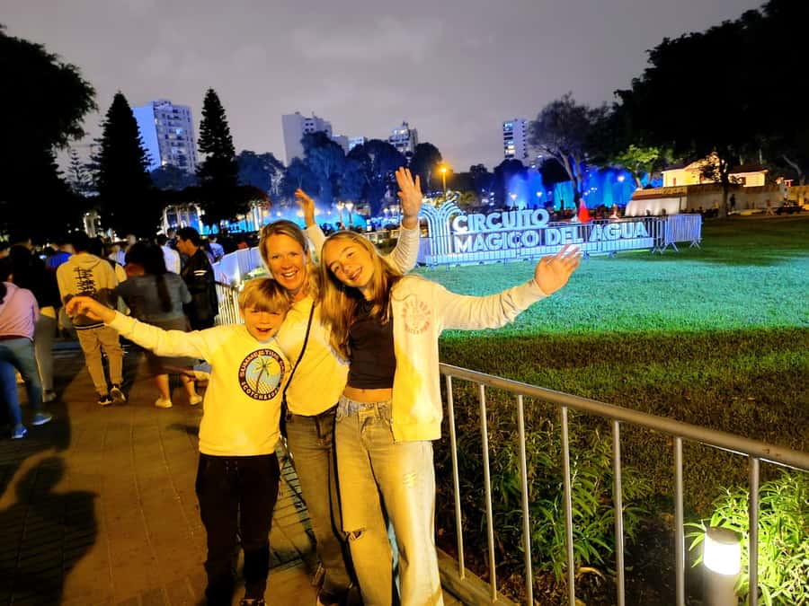 Lima: Magic Water Circuit Light Show Tour - Entering the park through Gate 5
