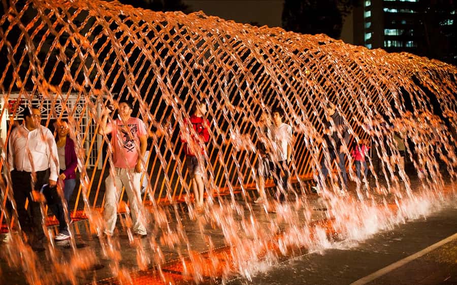 Lima: Magic Water Circuit Tour w/ Transfer & Ticket - The optional dinner show