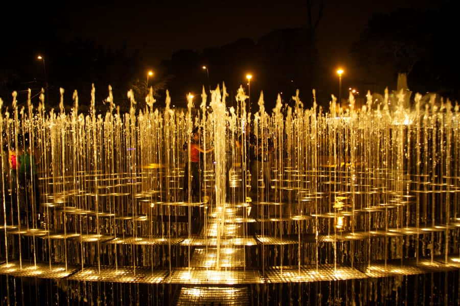 Lima: Magic Water Circuit Tour w/ Transfer & Ticket - Who should book this Lima evening tour?
