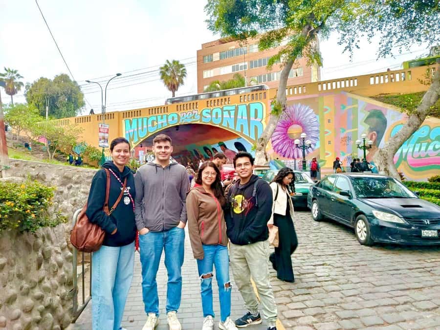 Lima: Miraflores and Barranco Walking Tour with Beer - Key points at a glance